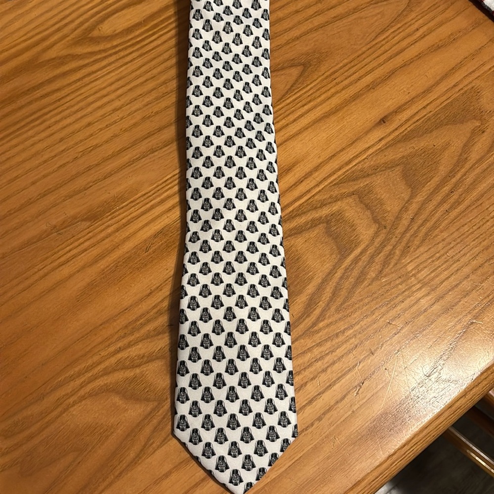 Star Wars Darth Vader tie, new